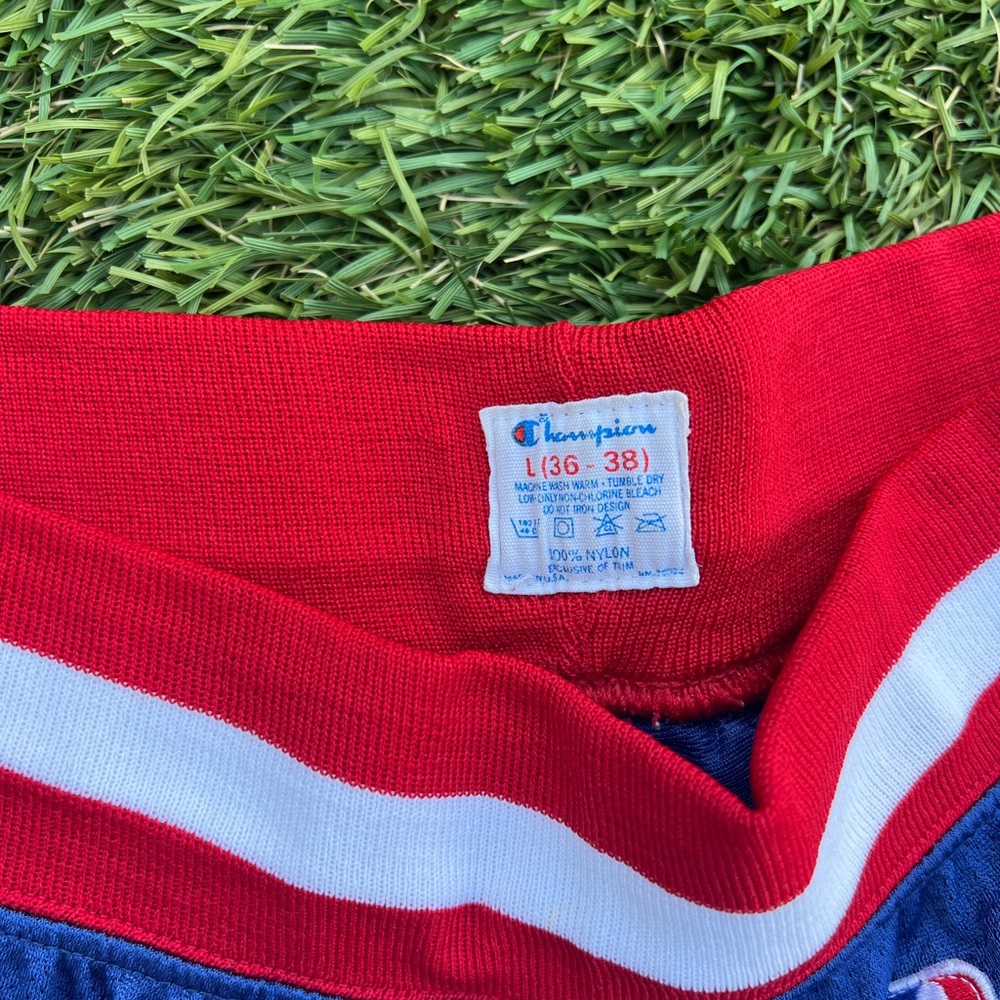 Vintage 90’s Grant Hill Jersey w/ shorts - Picture 5 of 5